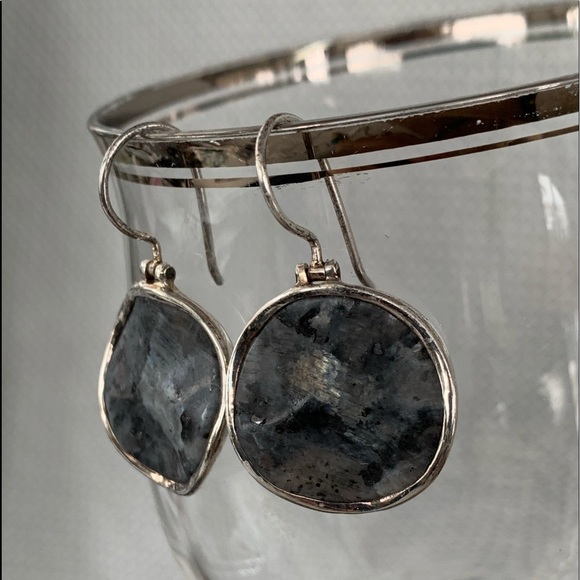 Beautiful Retired large SILPADA Feldspar and Sterling silver wavy  Earrings - Picture 2 of 6